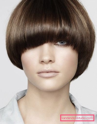 Haircut page Elegantna frizura za kratku i srednju kosu