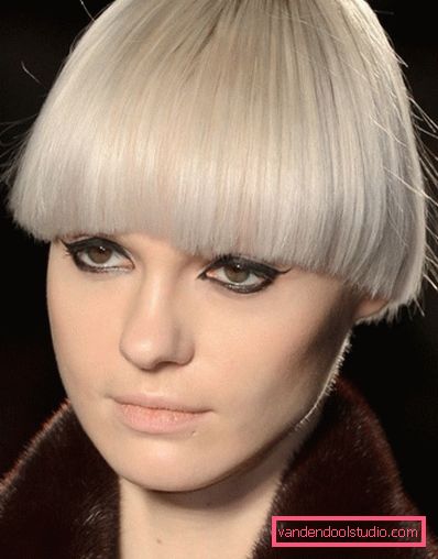 Haircut page Elegantna frizura za kratku i srednju kosu