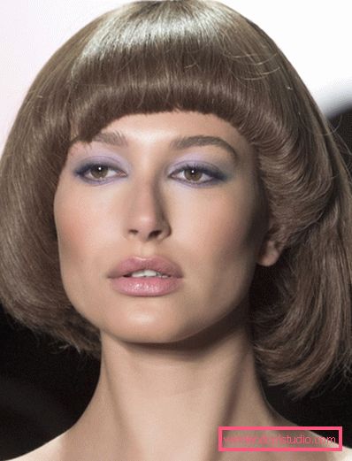 Haircut page Elegantna frizura za kratku i srednju kosu