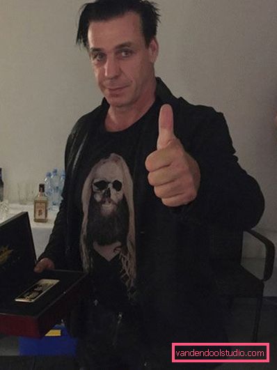 Kako se zove frizura Till Lindemann - fotografija