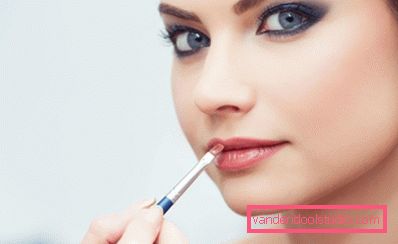 glossy shine Kako povećati usne šminkom, postižemo push-up efekat