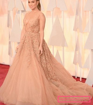Prekrasne haljine Jennifer Lopez