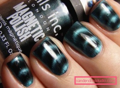 magnetna nail art