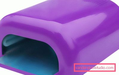 ljubičasta UV lampa