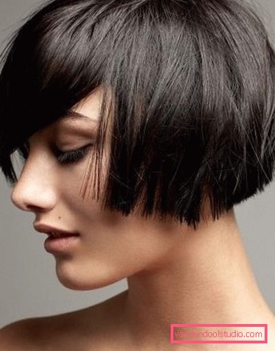Model ženske frizure za kratku kosu Ženski model šišanja