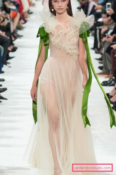 Najljepše ljetne haljine i sundresses 2019-2020 godine