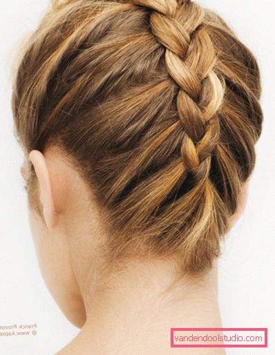 French braid Francuski frizura pletenica - kako se tkati pletenica sama