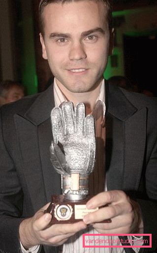 Frizura Igor Akinfeev - fotografija
