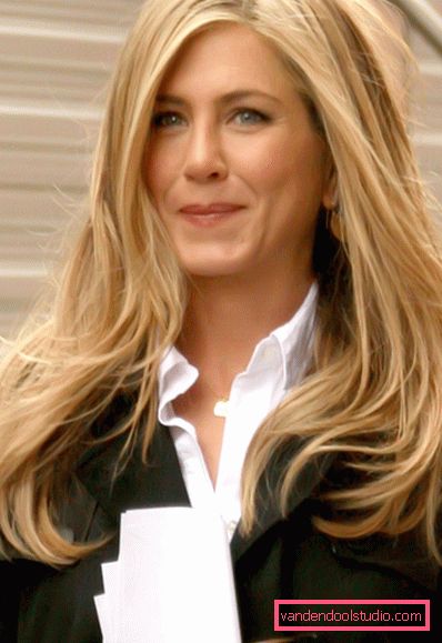 Jennifer Aniston frizura Frizure Jennifer Aniston - stilske slike zvijezde