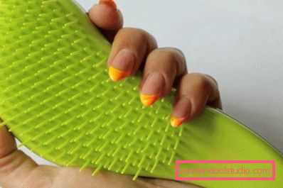 No Tangle Brush No Tangle Brush